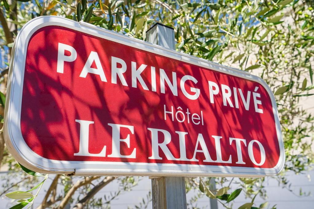 Logis Hotel- Hotel Restaurant Le Rialto Ле-Секестр Экстерьер фото
